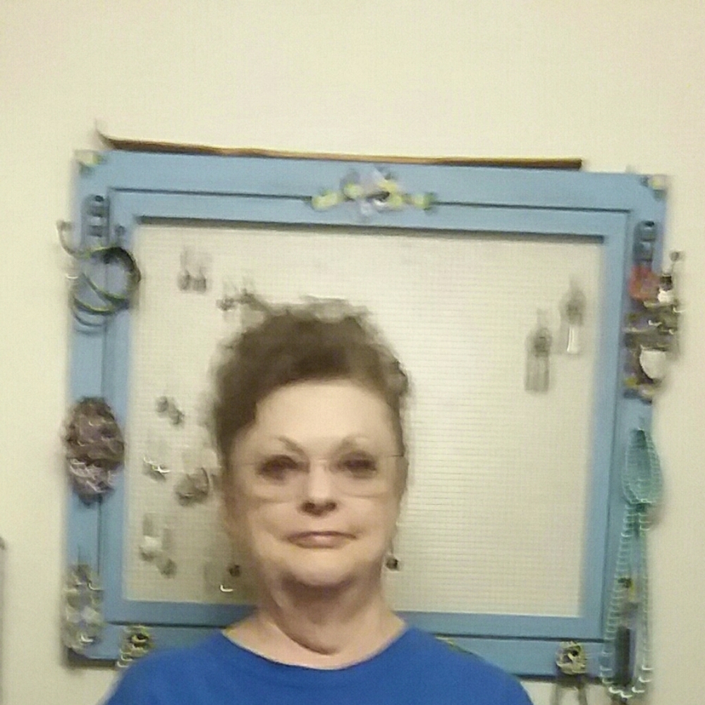 Meet your Posher, Laverne